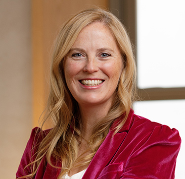 Kate Bicknell